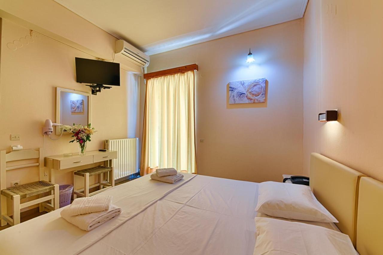 Ionis Hotel Troianata Bagian luar foto